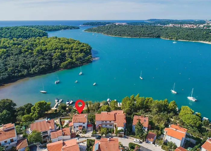 Apartmán Kastanjez I *