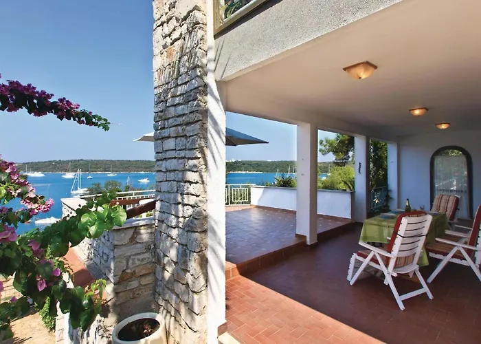 Apartmán Kastanjez I *